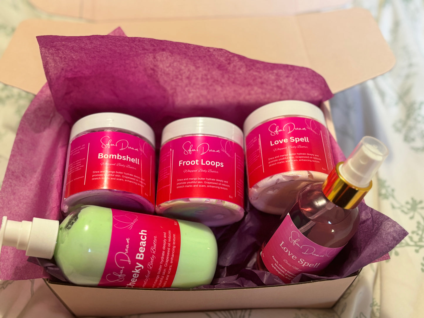 Mystery box , 5 amazing full sized products.